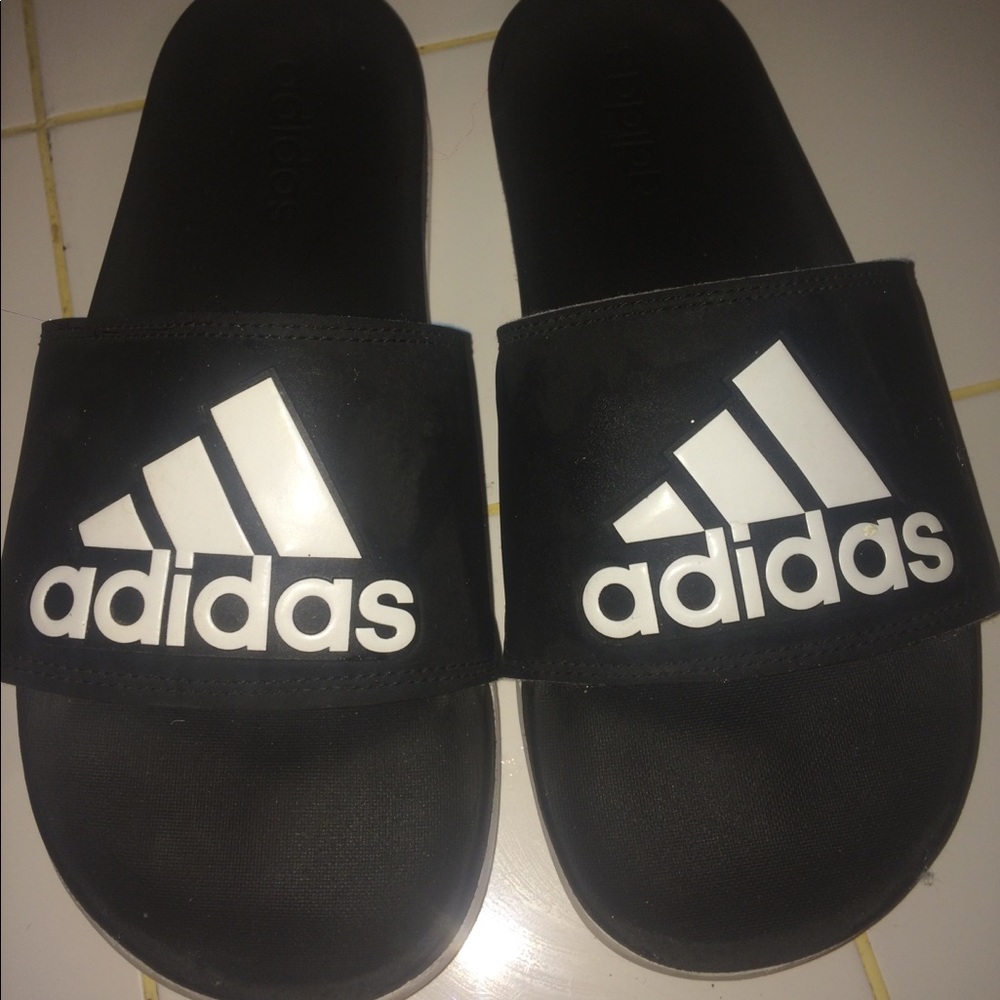 Adidas Cloud foam logo slides